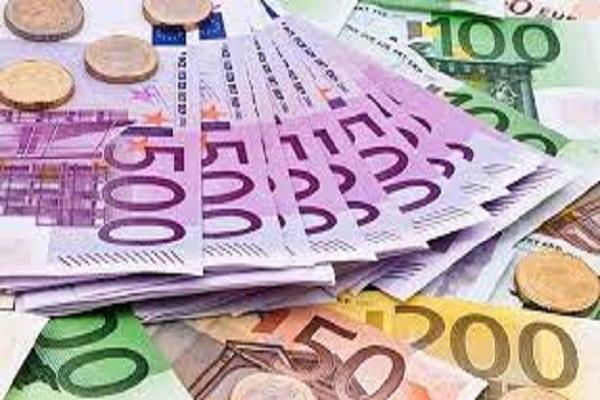 سعر صرف اليورو مقابل الدولار اليوم 12 فبراير 2024