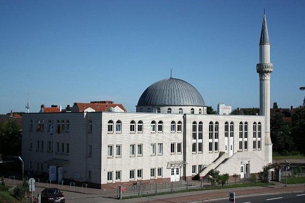 المساجد في بريمن وعناوينها