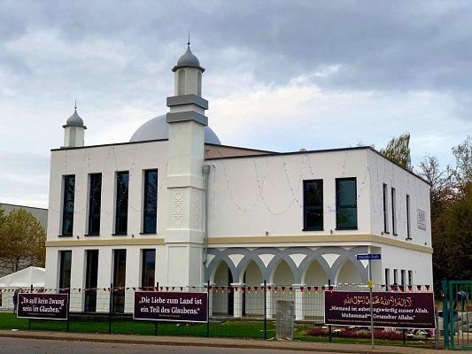 المساجد في فيسبادن وعناوينها